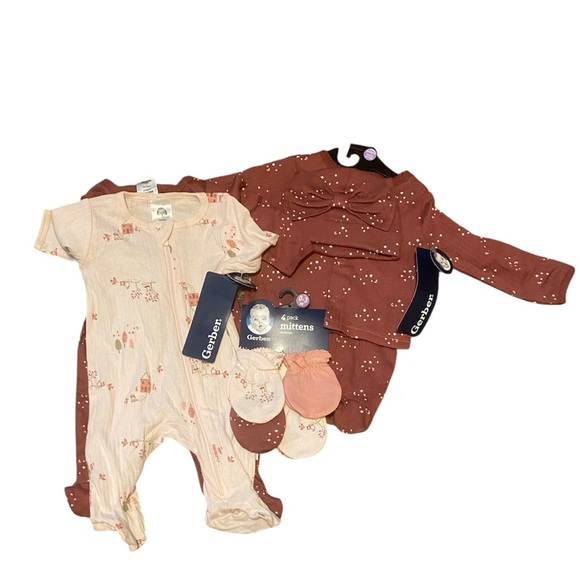 NWT Gerber Newborn Girl Bundle Mitts, Pajamas, Tske Home Set - Picture 1 of 7